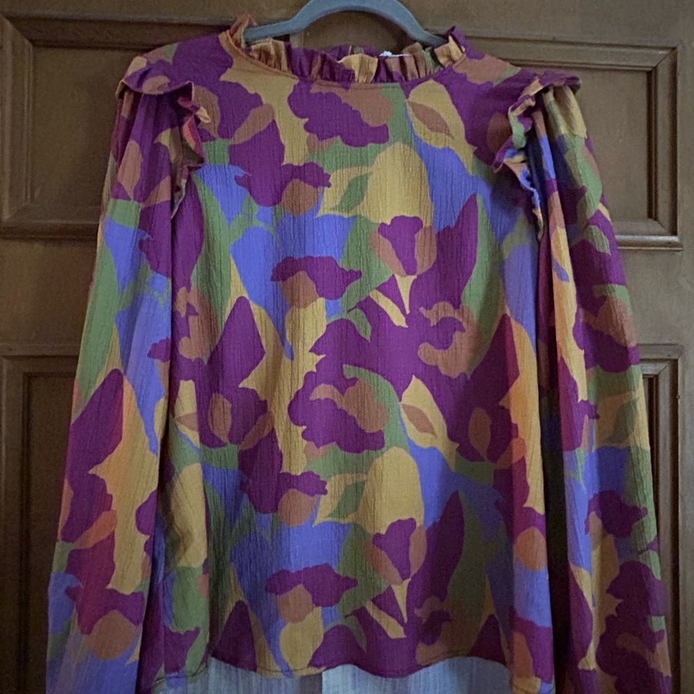 Fantastic Fawn Colorful Floral Top